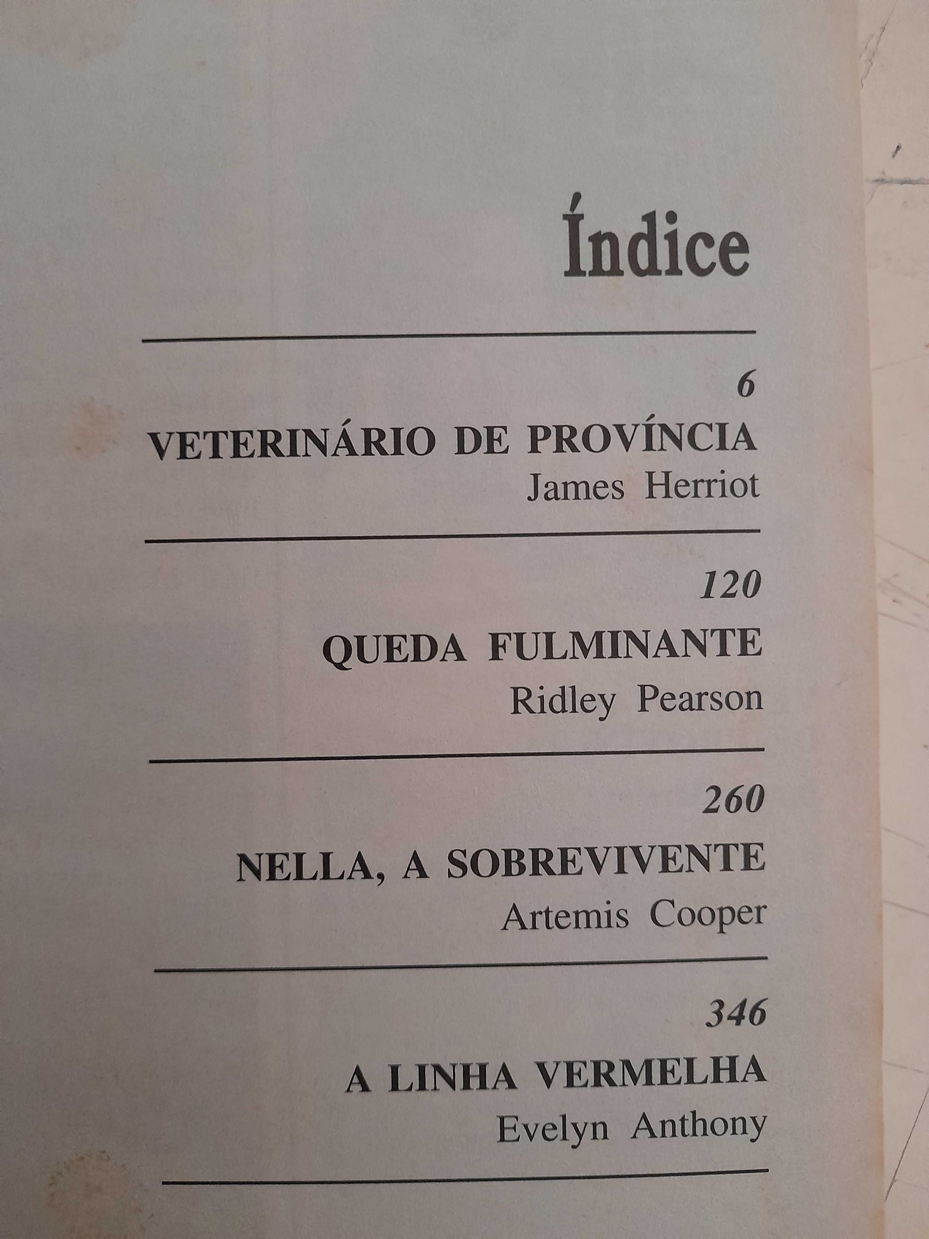 Livro " Condensado 4 Títulos " Antigo