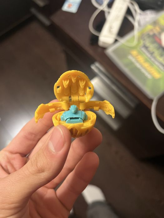 Бакугани / Bakugan — набір фігурок