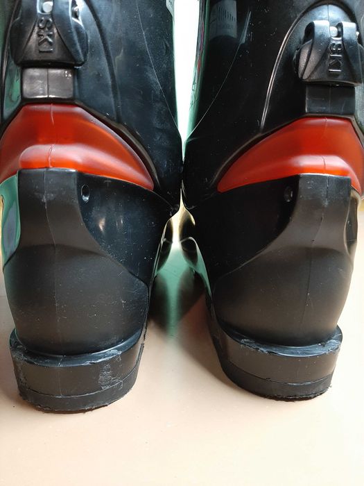Sprzedam buty narciarskie damskie ROXA