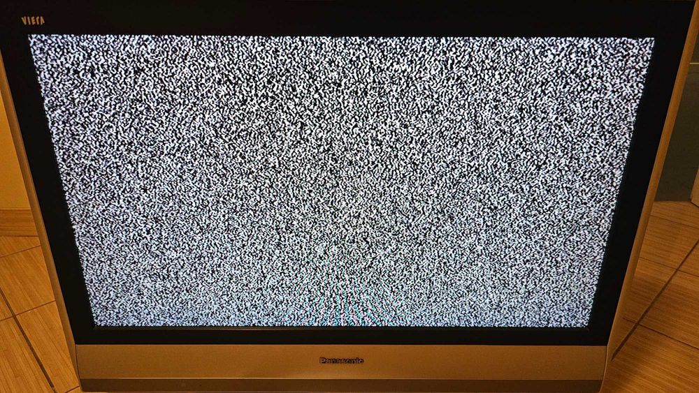Sprzedam tv panasonic tx 32lx60p  ekran 32 cale 100% sprawny