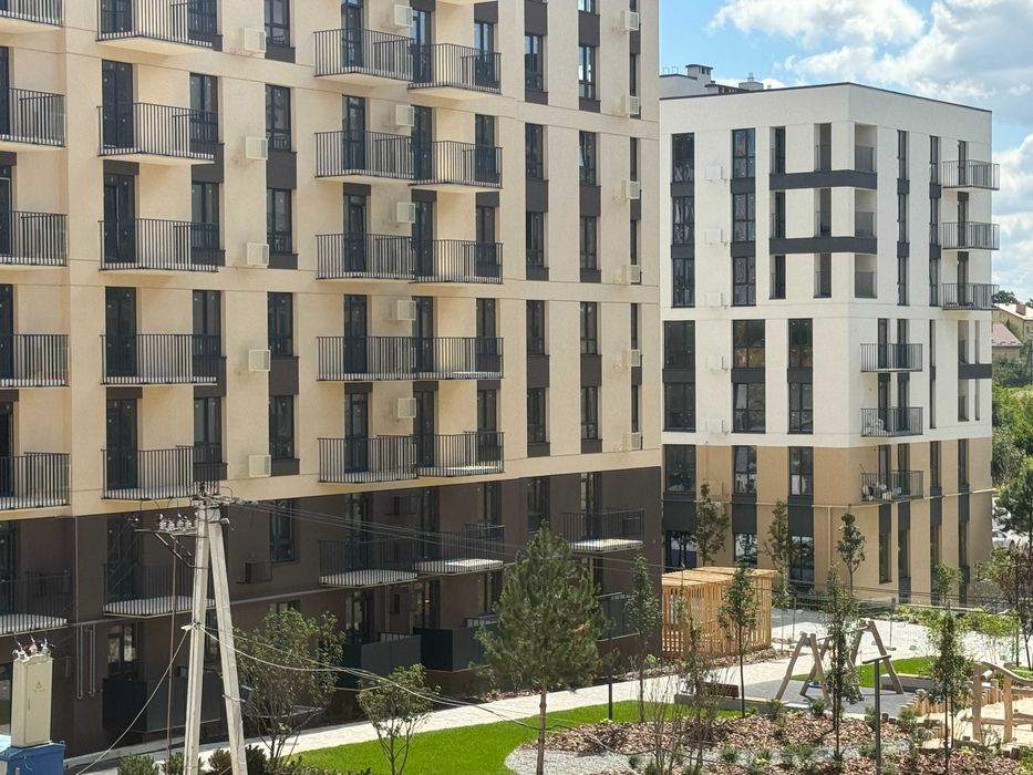 Продаж(Єоселя)1-кімнатної квартири 41,95 м2 Пустомити (9км.від Львова)