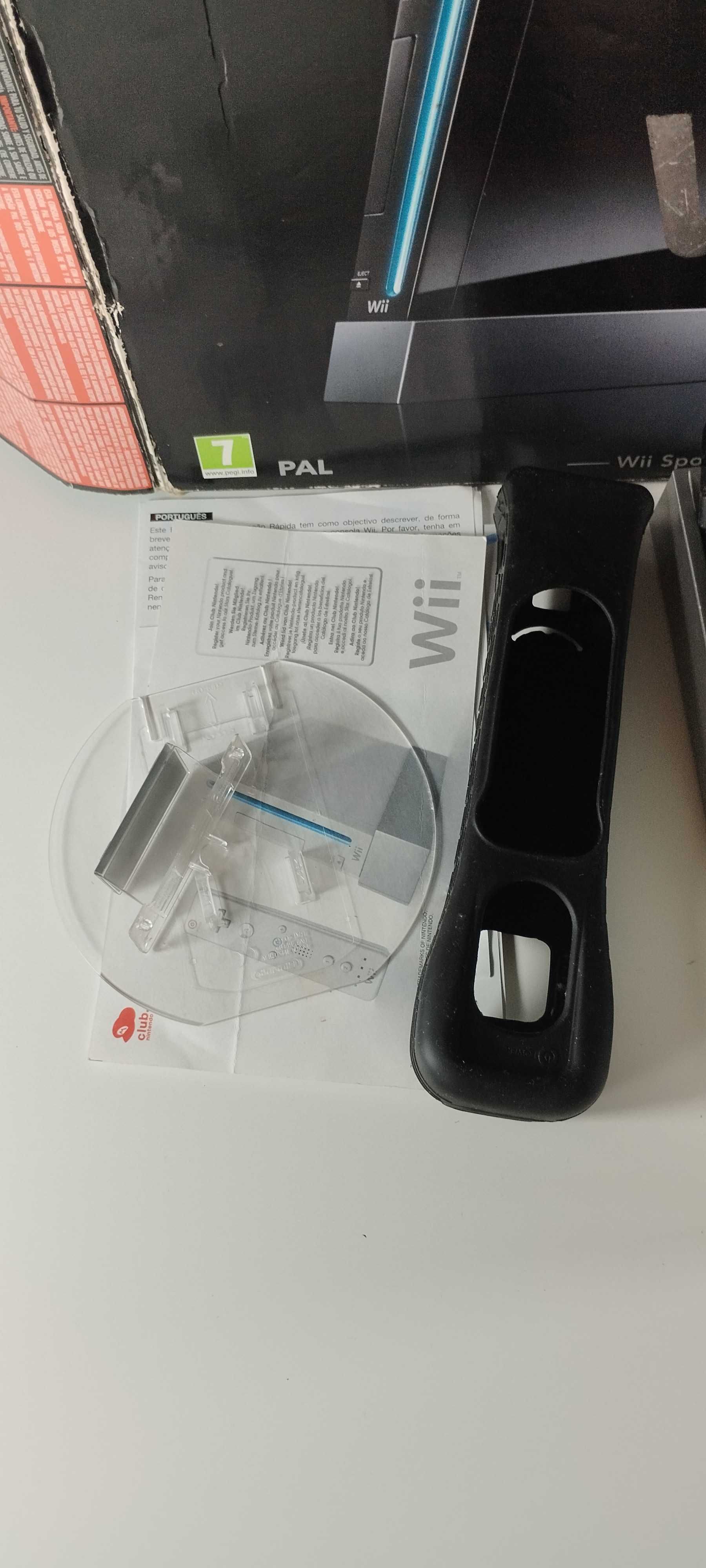Nintendo Wii com caixa e acessórios