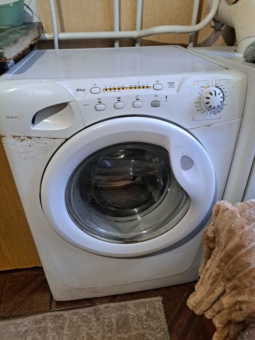 Пральна машинка,стиральная машинка