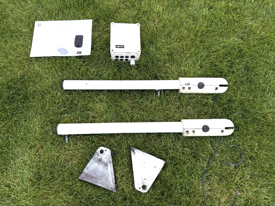 Kompletny naped do bramy  somfy sgs501