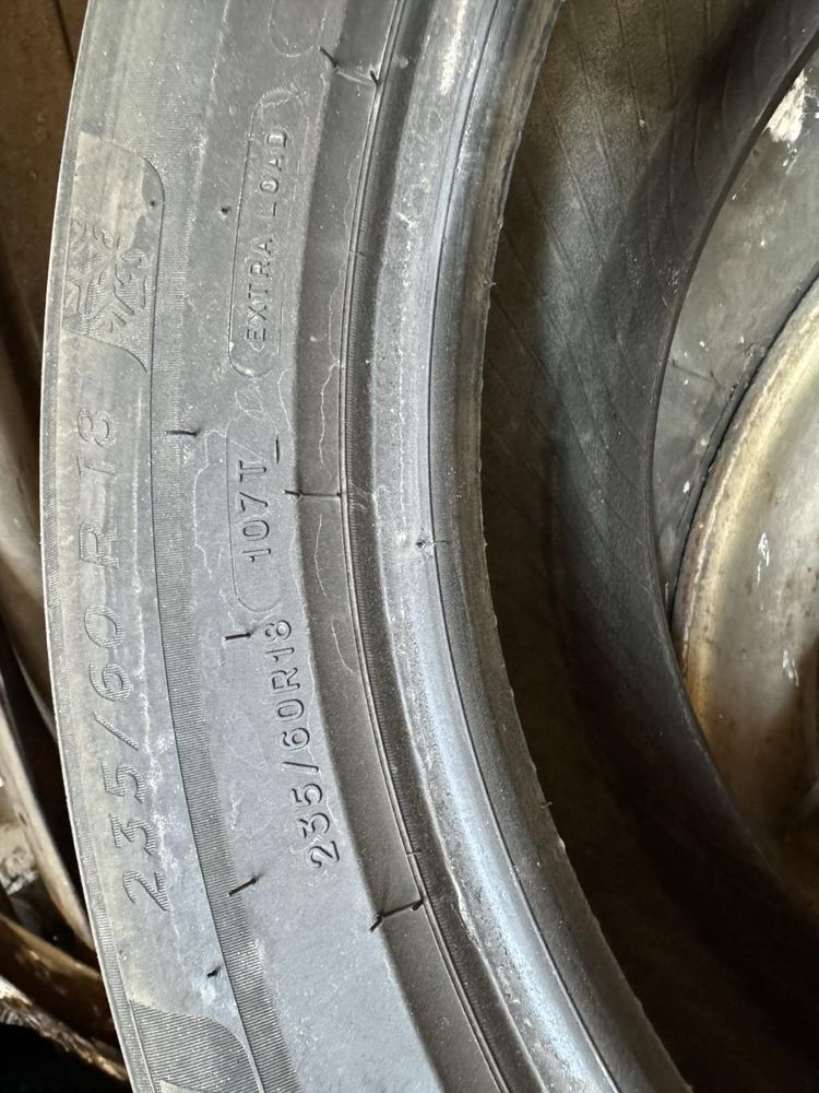 Шини Michelin X-Ice Snow 235/60 R18