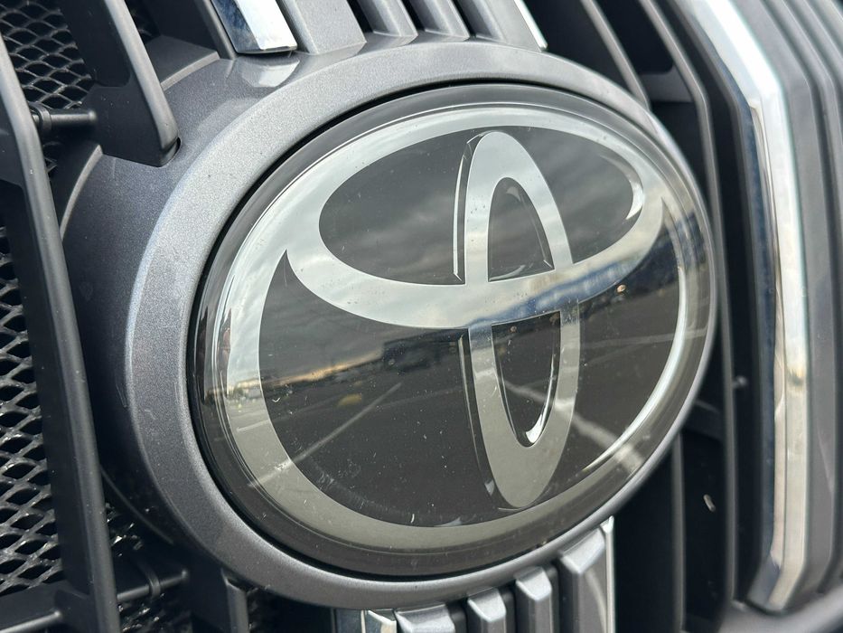 Toyota Land Cruiser Prado 2.8D Prestige