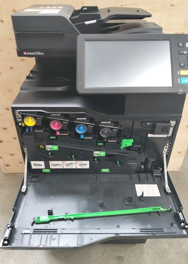 Multifunções A4 cores, Toshiba 330AC recondicionada