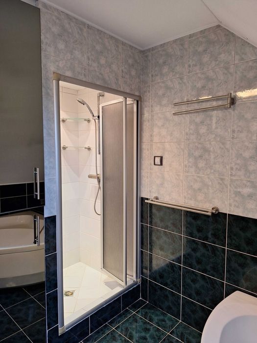 Dla studentów-mieszkanie w domku jednorodzinnym w Gliwicach-Łabędach