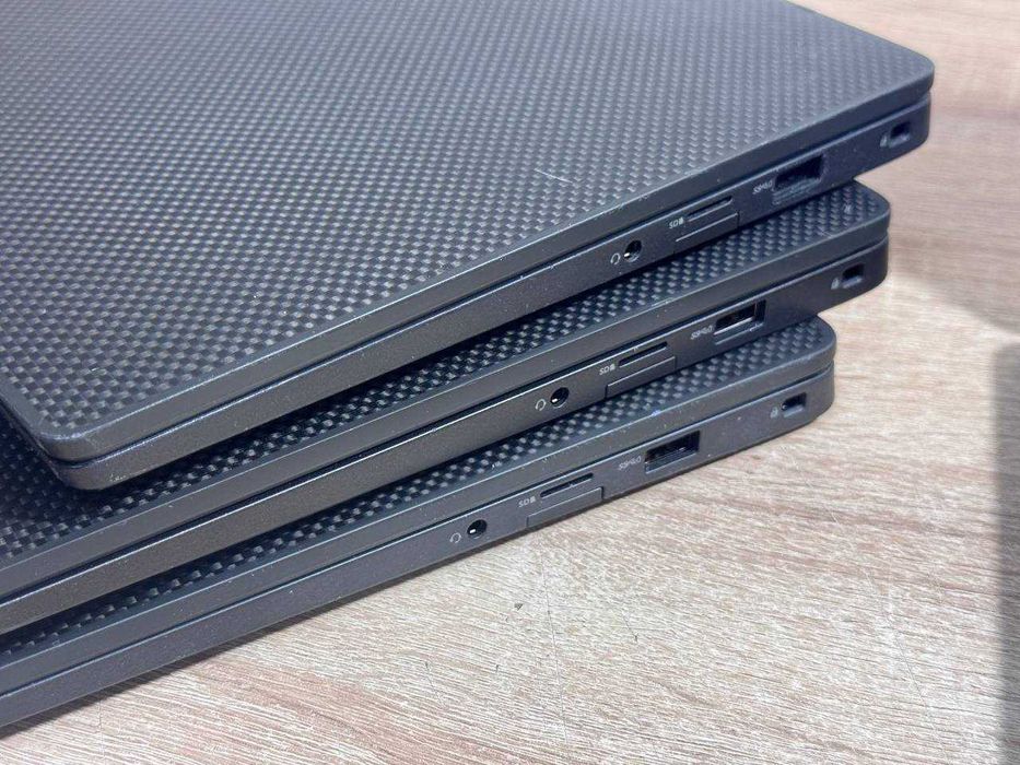 Dell Latitude 7300 i5(8) 13.3" HD до 32 DDR4 + до 256Gb SSD Carbon