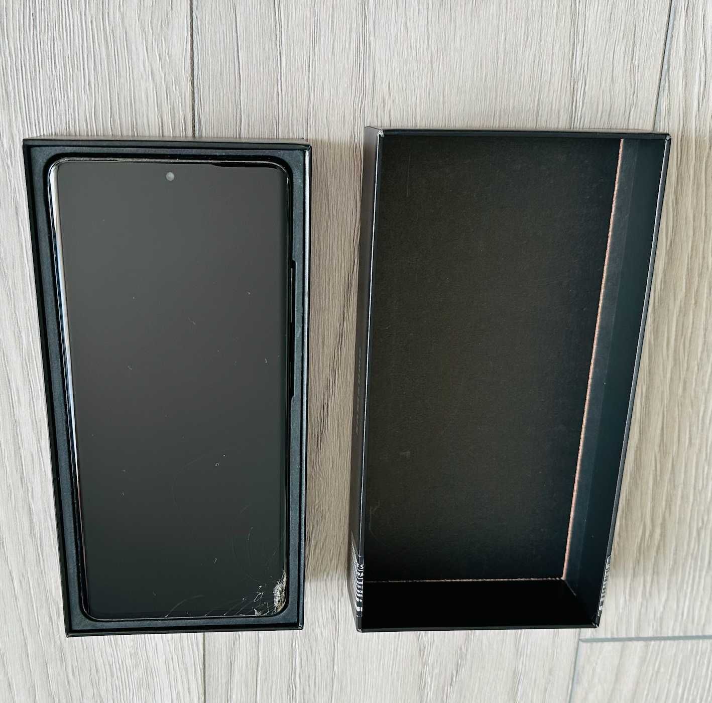 Телефон Samsung S21 Ultra 5G 2 SIM (16/512 GB) чорний