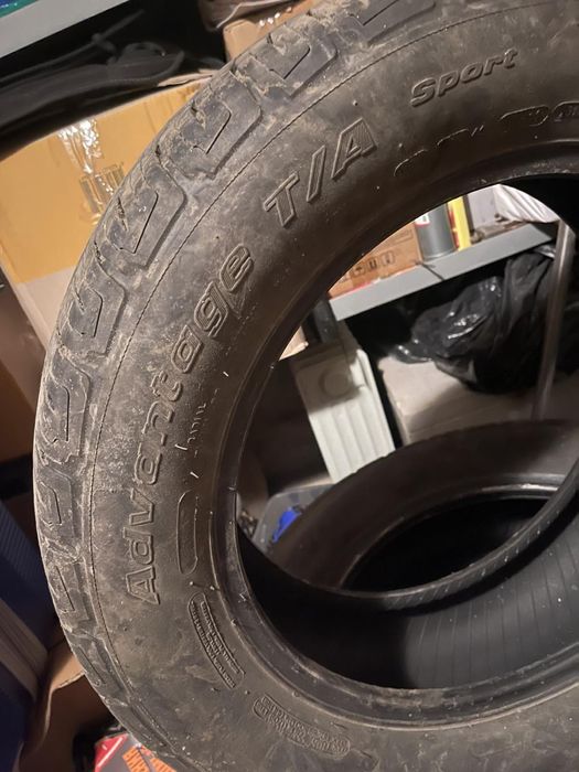 BF Goodrich R17 225/60 всесезонка