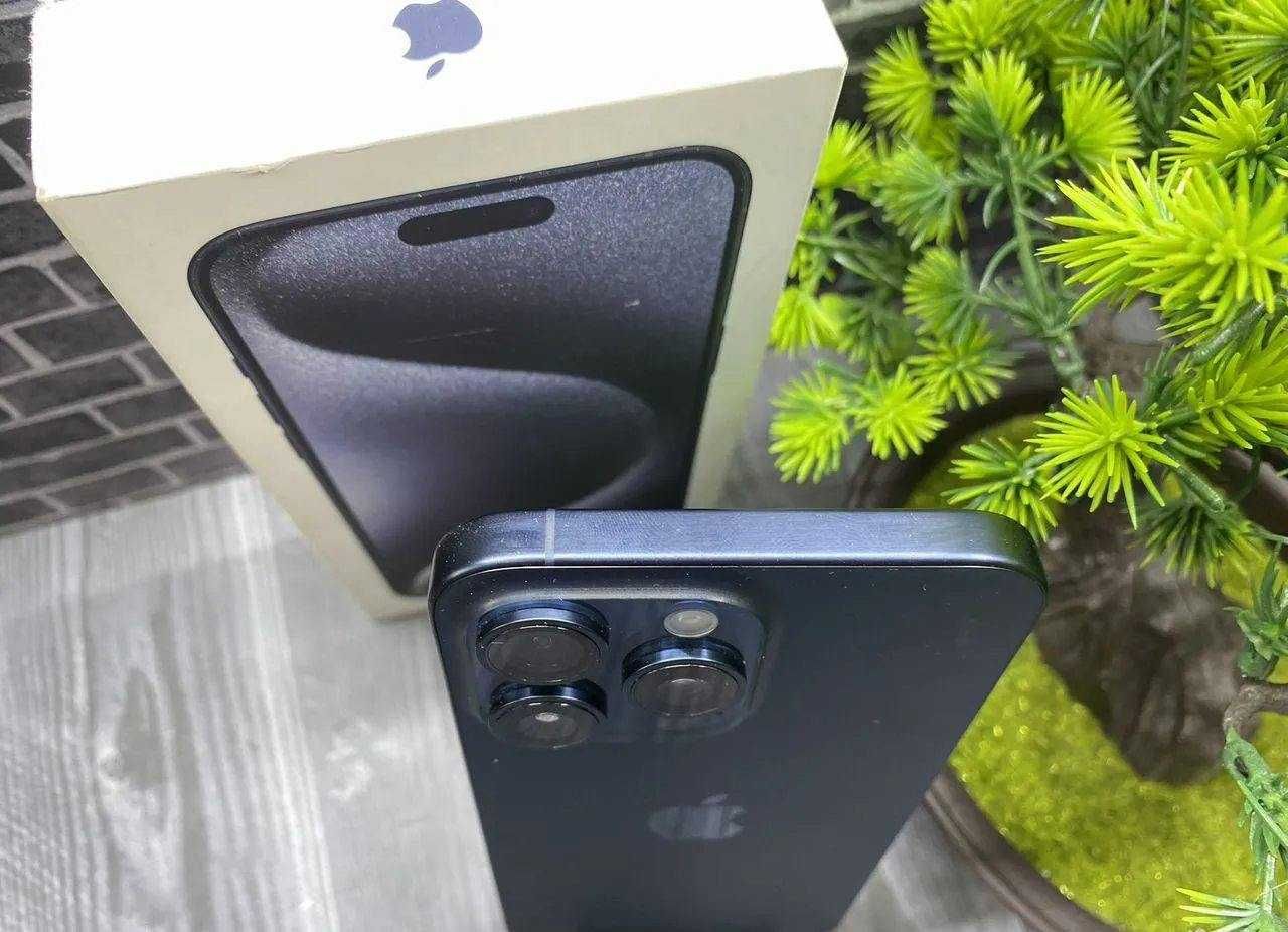 iPhone 15 Pro Max, 256 ГБ