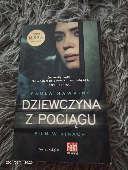 Dziewczyna z pociągu - książka