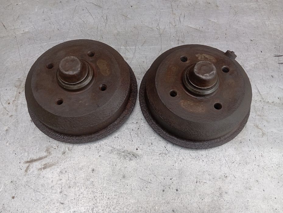 Задні гальмівні барабани Ford Escort / Orion
