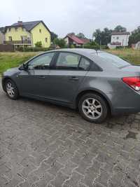 Sprzedam samochód osobowy Chevrolet cruze