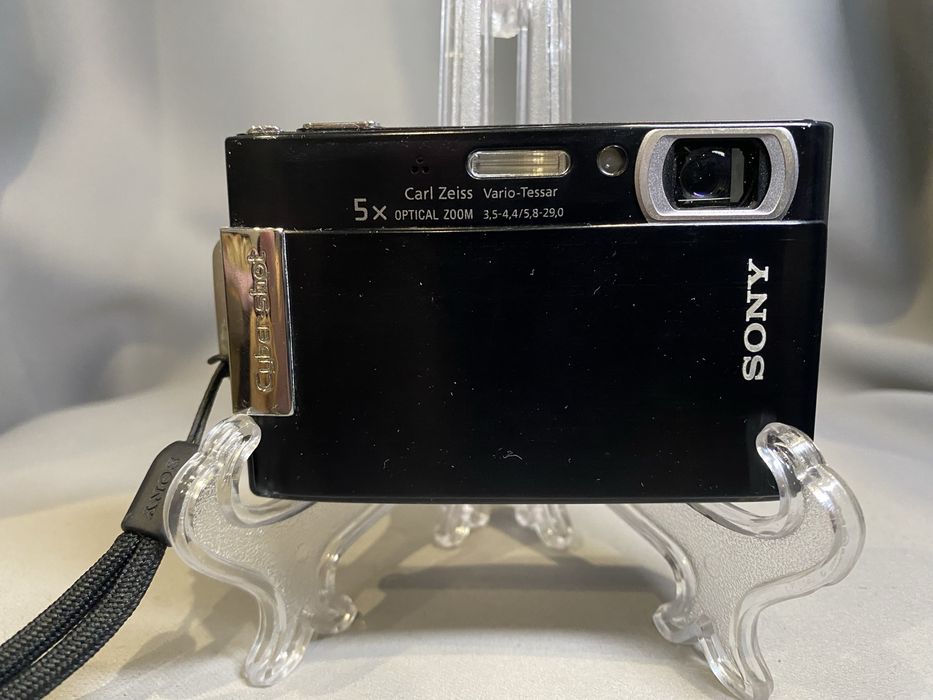 Цифровий фотоапарат SONY Cyber-Shot DSC-T200