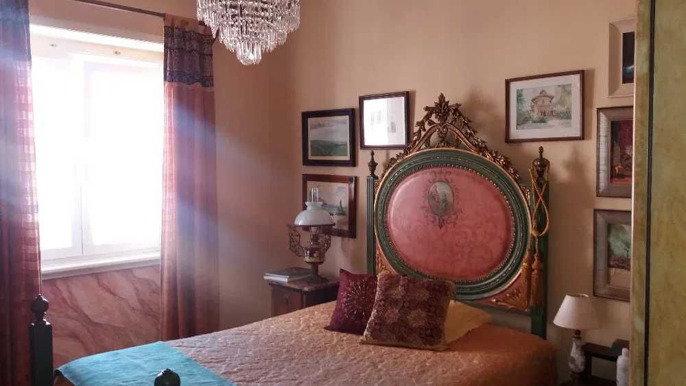 Apartamento T4 Portela de Sintra