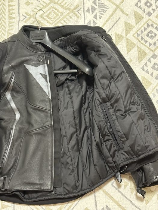 Jaqueta de couro Dainese Avro 4