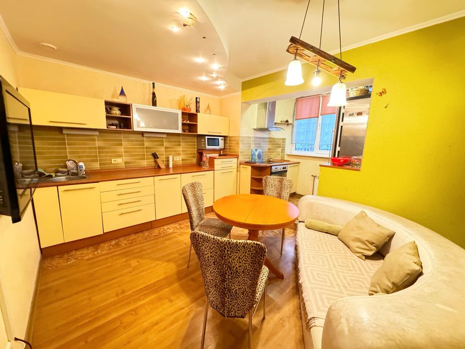 Продажа 2-К квартиры на Позняках! Драгоманова 1д! Лучшее предложение!