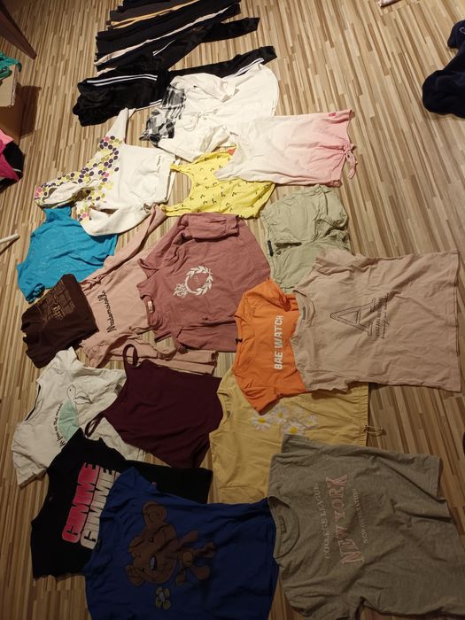 Zestaw ciuchów 164/170