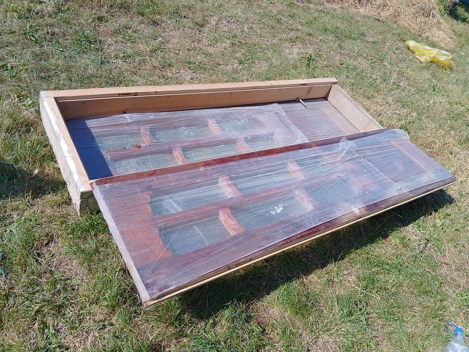 Двері дерев'яні вхідні