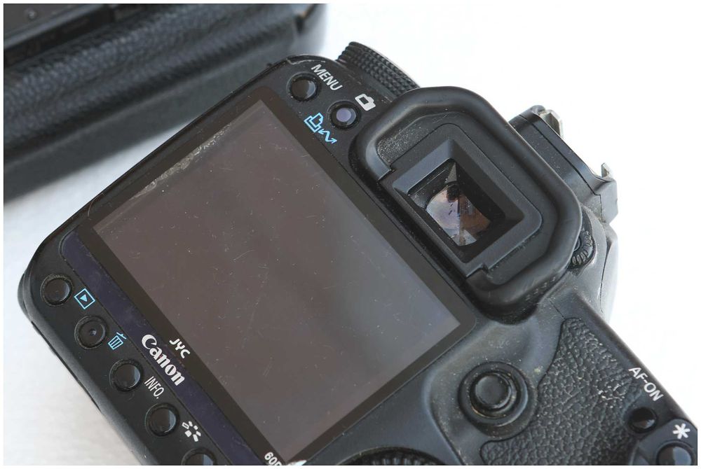 Canon 50D body+grip+aku