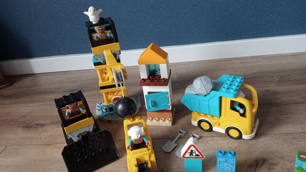 LEGO Duplo plac budowy, rozbiórka gratis mała koparka
