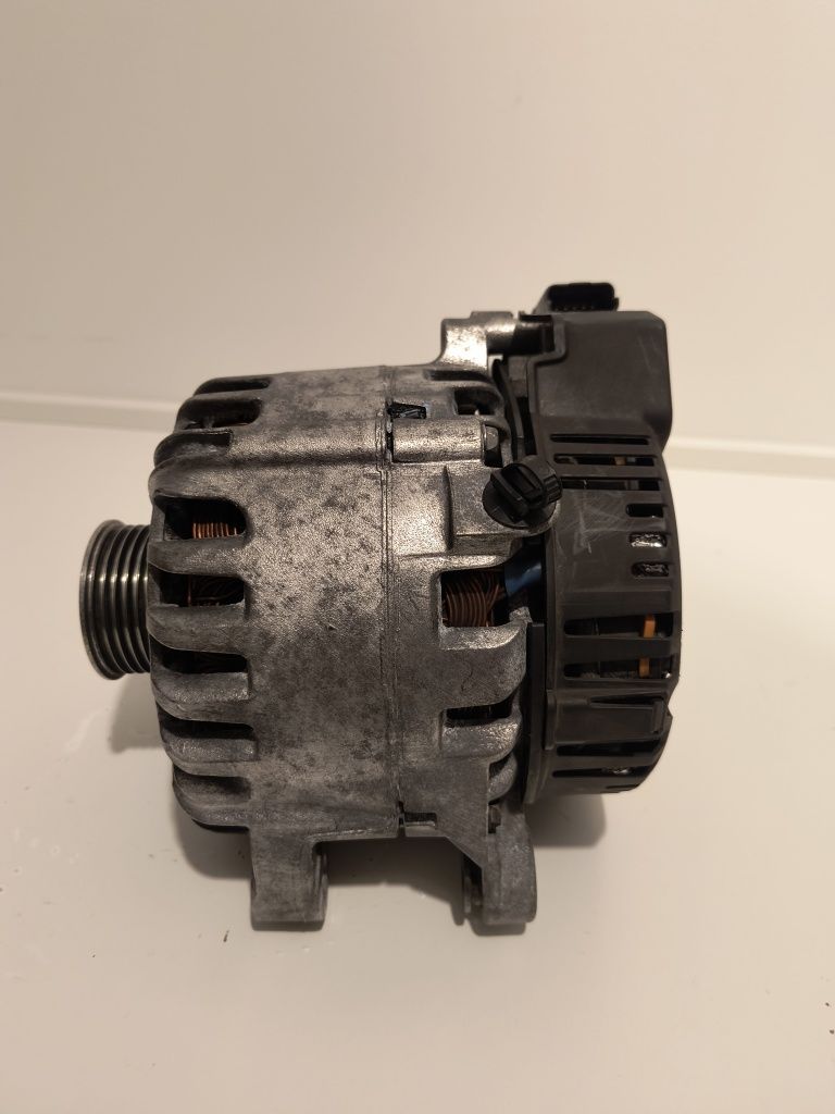 Генератор Старт-стоп Peugeot Citroen (37VE50) 9675753680-02