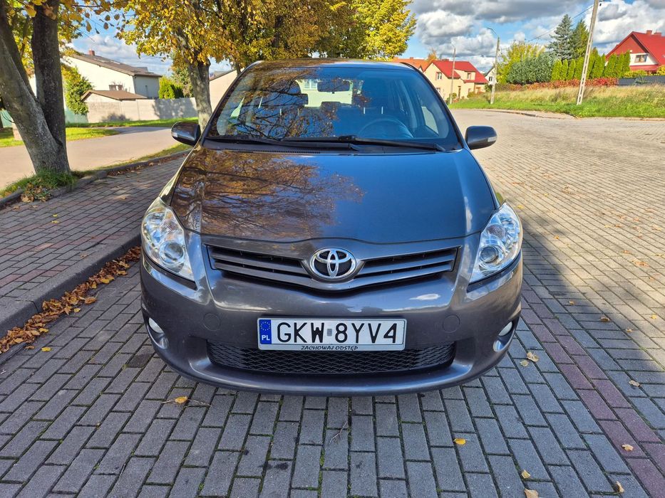 Toyota Auris 1.6 16 V 132 ps benzyna Valvematic