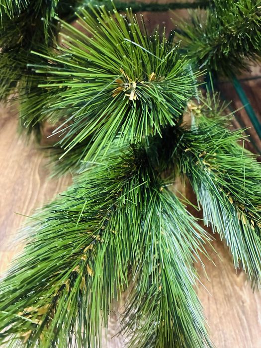 Искусственная новогодняя елка – высокая, пушистая, как настоящая!