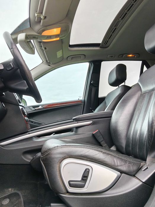 Mercedes ML * W164 * 320CDI * V6 *Automat* 4Matic * Xenon* PDC * DE *