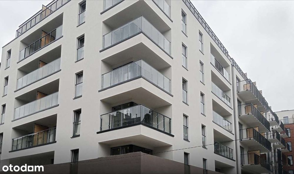 Świeżo Oddany Blok !! Ścisłe Centrum !!! Parking - Gratis !!!