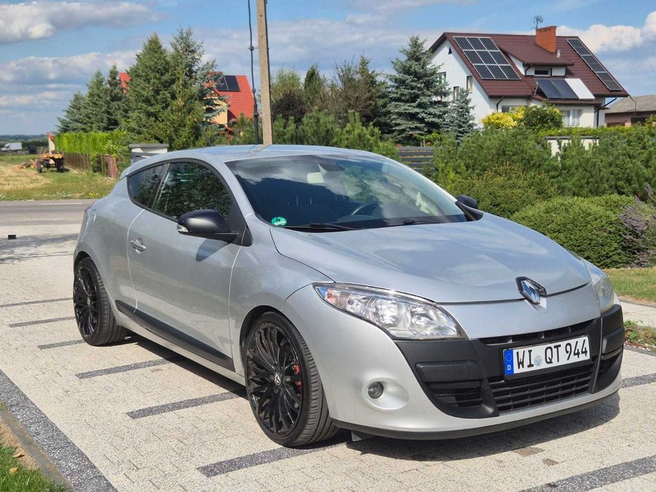 Renault Megane III Coupe 2.0 16V TB 180KM//Alu 19//Klima//Keyless Go