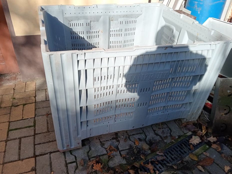 Skrzyniopaleta plastikowa