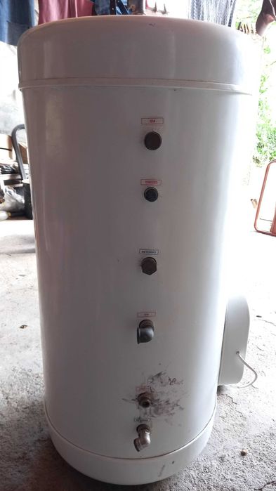Termoacumulador 200lt em ÓTIMO estado.