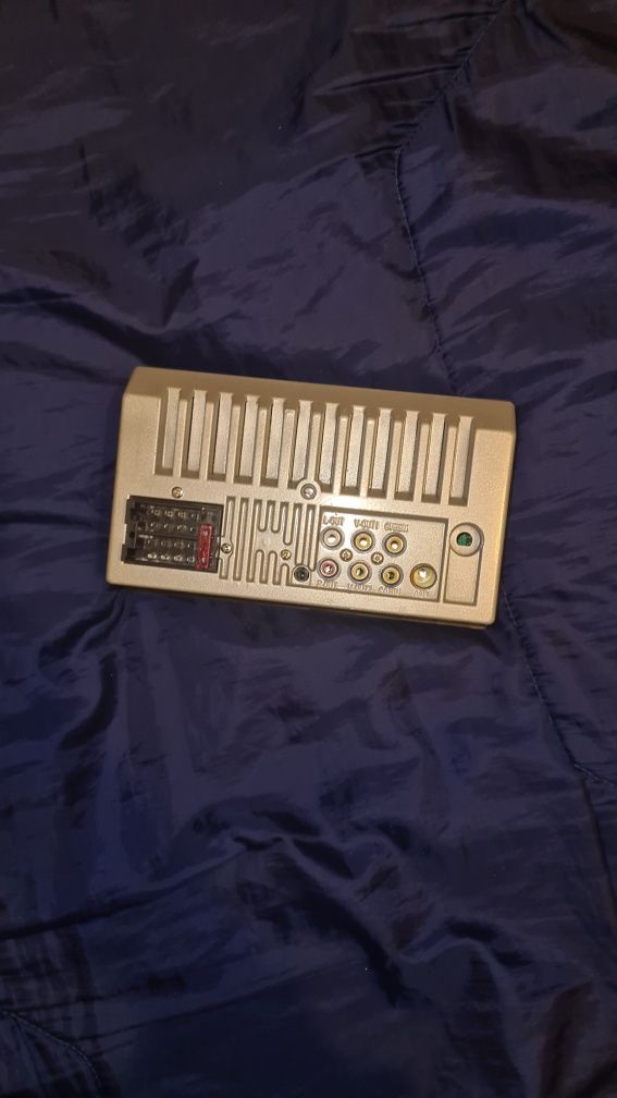 Radio 2 din 7" com câmara