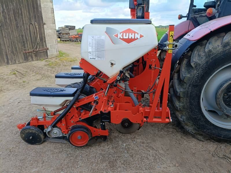 Sprzedam siewnik do kukurydzy Kuhn planter 3