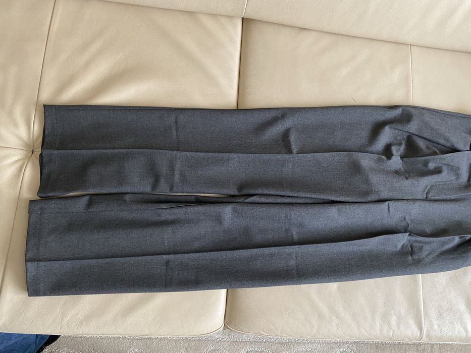 Брюки классика офисные. Серые, Вискоза/полтэстер. Размер S. Новые.