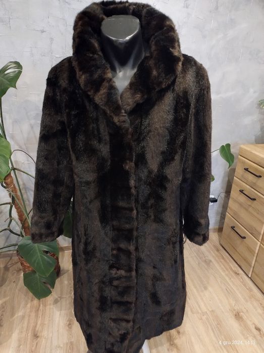 Futro sztuczne, norki.