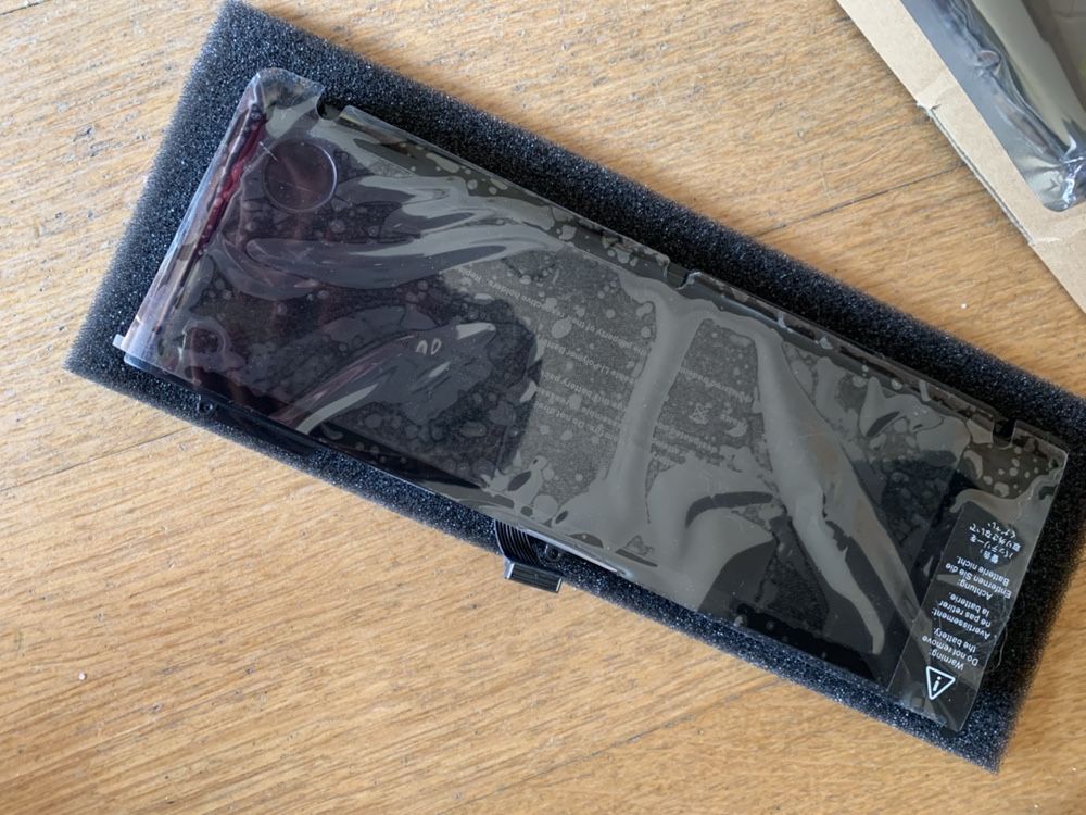 Bateria Apple MacBook Pro 15 A1382/A1286 Nova