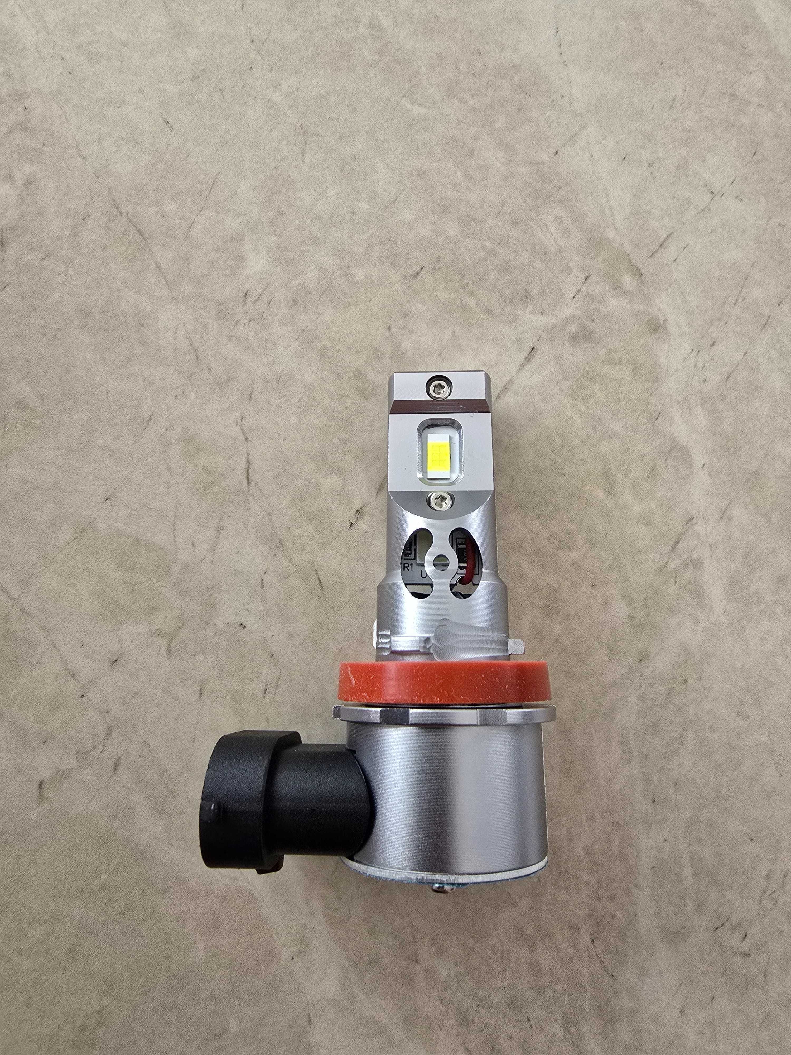 Żarówki h11 light buld 3000K-12000K