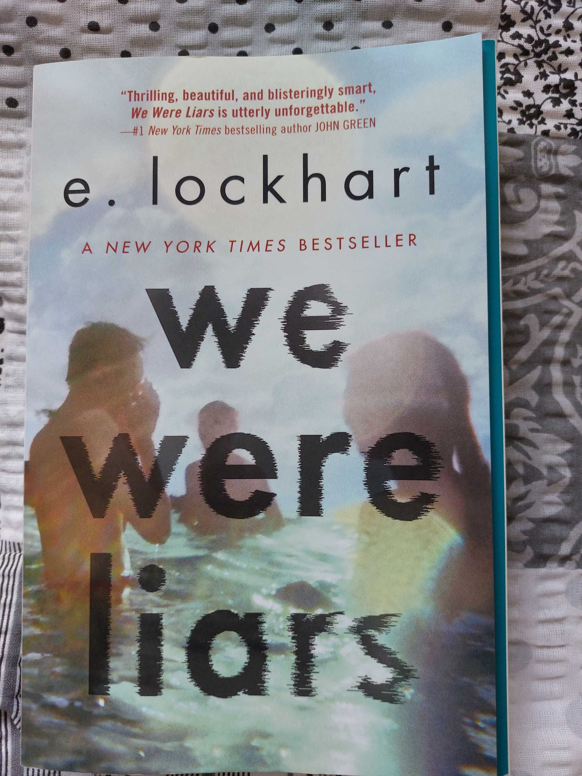 Ksiażka po angielsku "We were liars" E. Lockhart