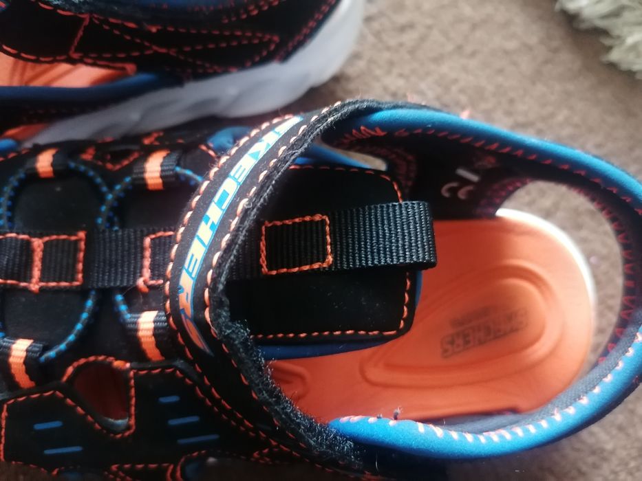 Sandalias Skechers 26