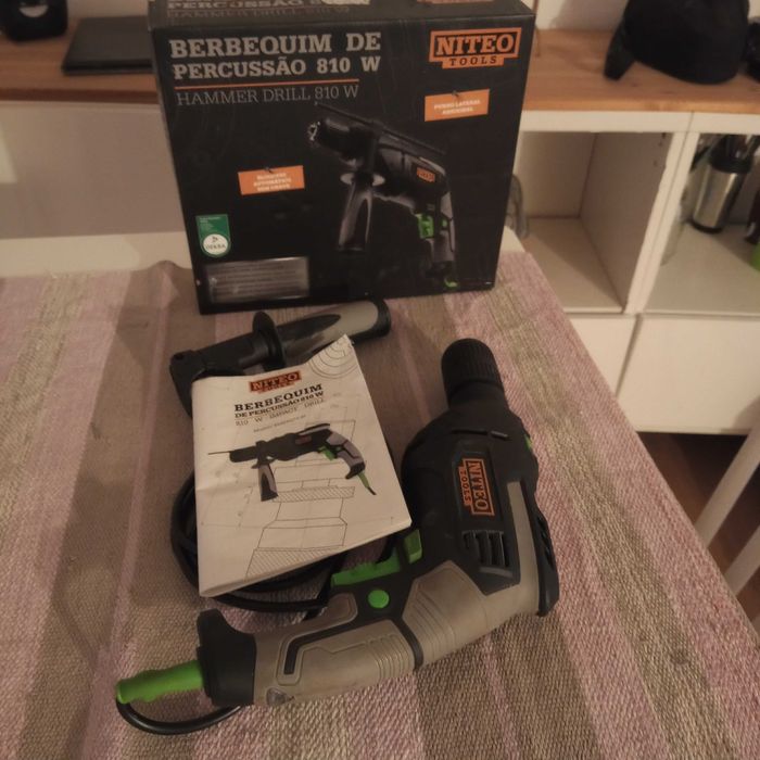 Berbequim de percussão Niteo Tools – 810 W, raramente usado