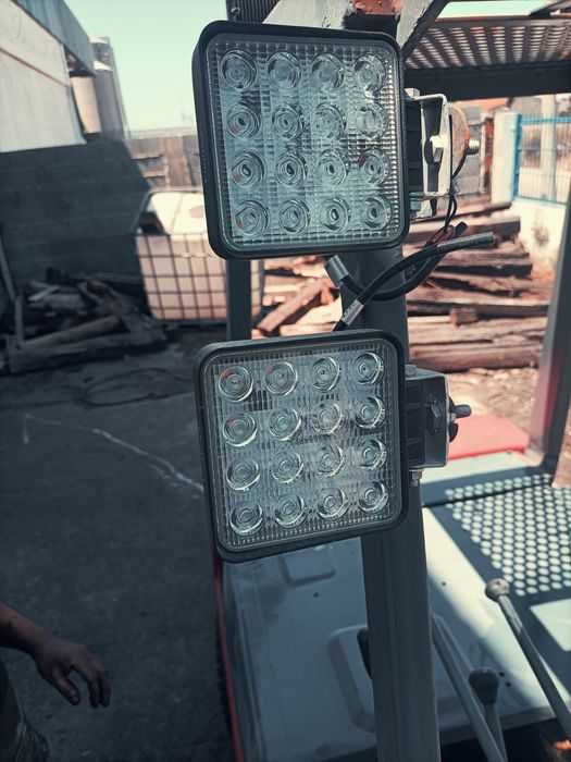 Empilhador Komatsu Diesel 2 ton