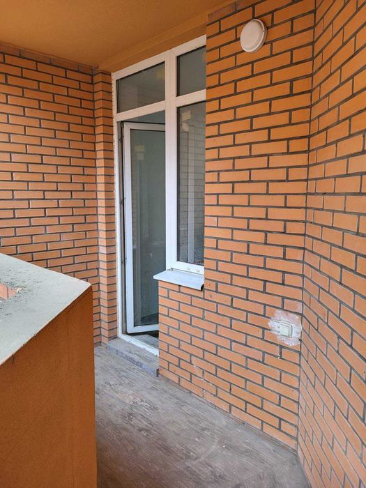 Отличный 6 этаж! 40 м² с капитальным ремонтом в ЖК "Реал Парк"