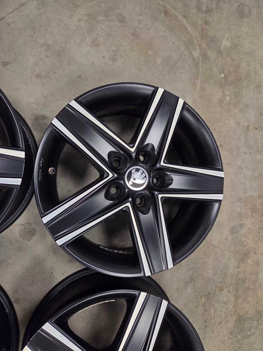 Alufelgi 16" 5x112 Skoda Octavia II FL III IV VRS SuperB Karoq Audi a3