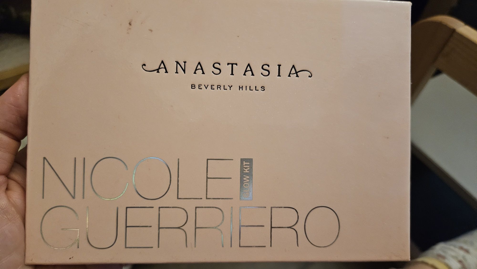 Paleta rozświetlaczy Anastasia Beverly Hills Nicole Guerriero glow kit