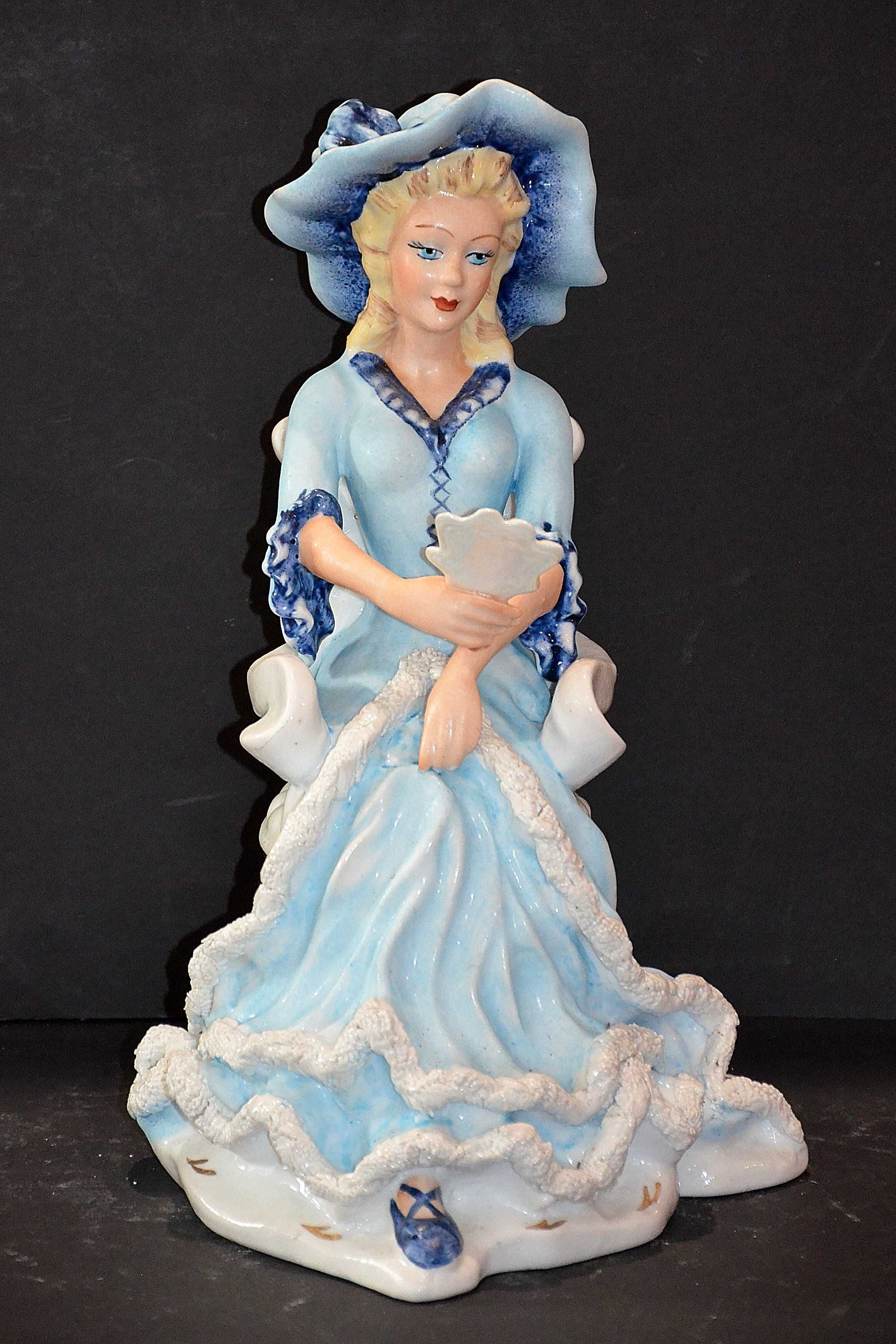 Roceram porcelana figurka Amalia 2 kolory do kolekcji 28 cm