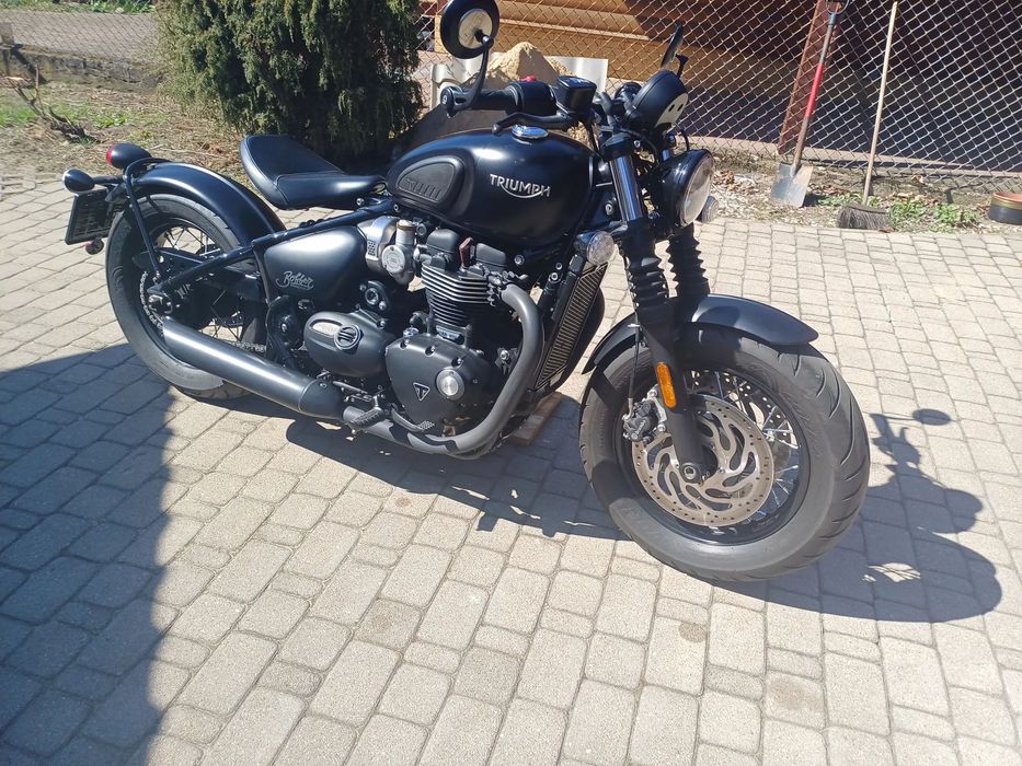Triumph Bonneville Bobber Triumph Bober